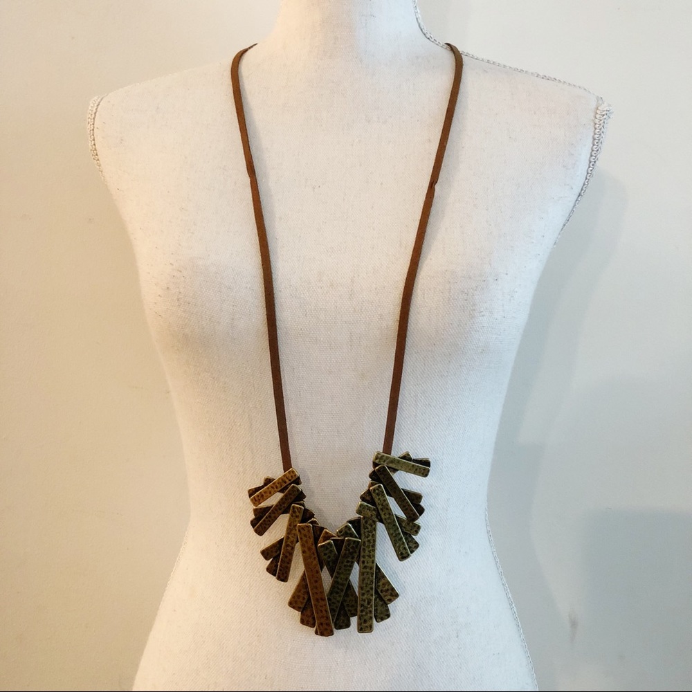 NWOT MARLYN SCHIFF Boho Antique Gold Tone Statement Necklace - Picture 3 of 14